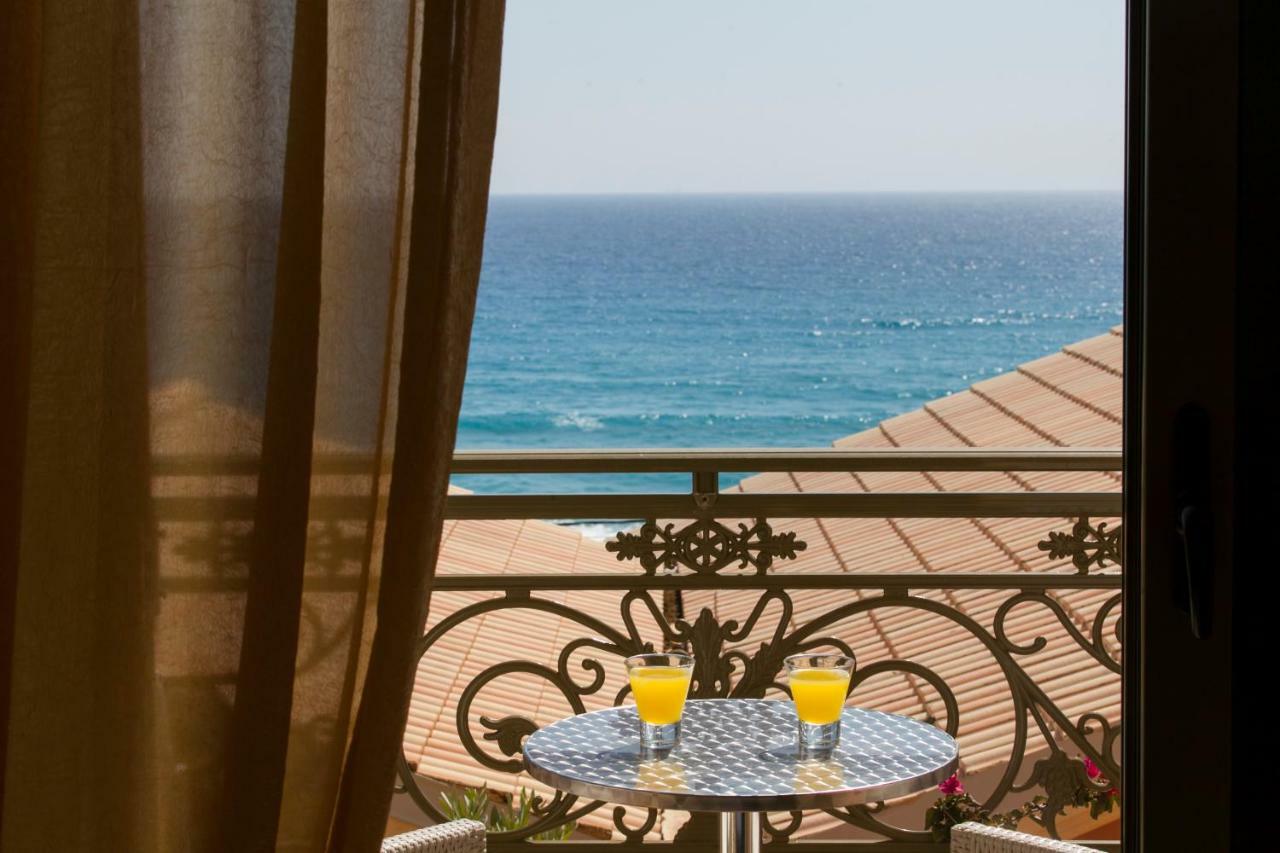 Siarbas Hotel Paralia Vrachou Exteriör bild